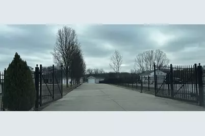 5942 E Houston Road, Chicago, IL 62898 - Photo 5