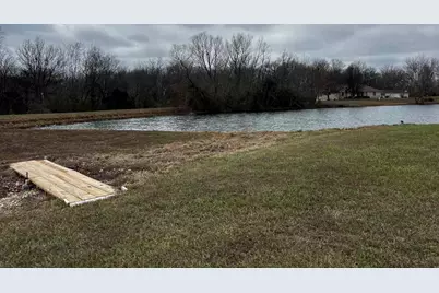 5942 E Houston Road, Chicago, IL 62898 - Photo 9