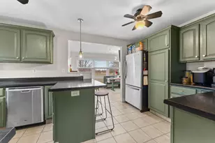 139 N Stewart St St, Geneseo, IL 61254 - Photo 5