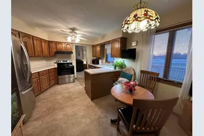 2610 38th Street #1, Moline, IL 61265 - Photo 5