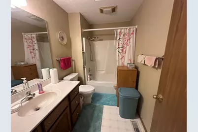 2610 38th Street #1, Moline, IL 61265 - Photo 13