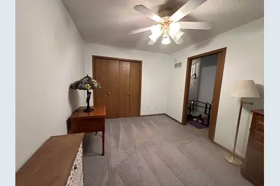 2610 38th Street #1, Moline, IL 61265 - Photo 15