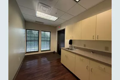 615 Valley View Drive #203, Moline, IL 61265 - Photo 13