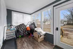 581 20th Ave, Rock Island, IL 61201 - Photo 3