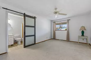 4704 9th St, East Moline, IL 61244 - Photo 19