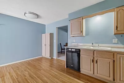 4704 9th Street #2, East Moline, IL 61244 - Photo 13