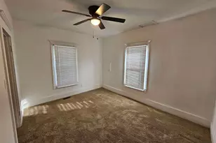 803 S Maple St, Salem, IL 62881 - Photo 17