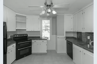 3223 9th Avenue, Rock Island, IL 61201 - Photo 13