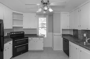 3223 9th Ave, Rock Island, IL 61201 - Photo 13