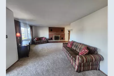 458 W Maple Street, Nashville, IL 62263 - Photo 9