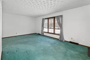 8412 10th St W, Rock Island, IL 61201 - Photo 15