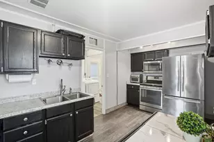 1532 30th St, Rock Island, IL 61201 - Photo 11