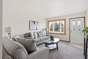 315 20th Ave W, Milan, IL 61264 - Photo 3