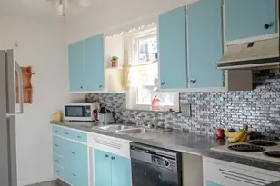 1843 31st St, Rock Island, IL 61201 - Photo 5