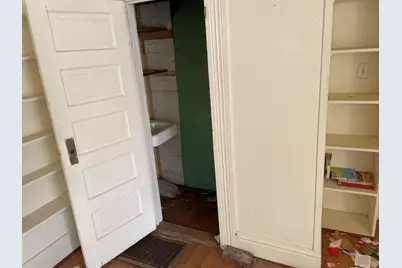 209 S 16th Street, Herrin, IL 62948 - Photo 15