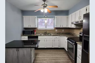 3721 35th Street #1, Moline, IL 61265 - Photo 9