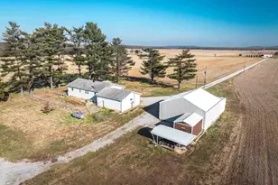 1740 Brier Creek Rd, Harrisburg, IL 62946 - Photo 3