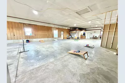 208 N 10th Street, Altamont, IL 62411 - Photo 13