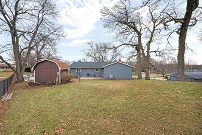 126 Sherwood Drive, Geneseo, IL 61254 - Photo 35
