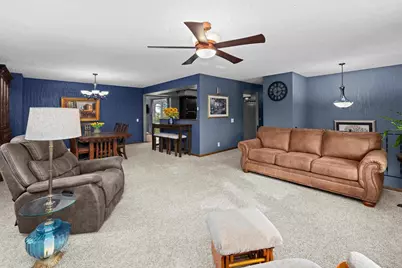 126 Sherwood Drive, Geneseo, IL 61254 - Photo 5