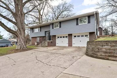 126 Sherwood Drive, Geneseo, IL 61254 - Photo 1