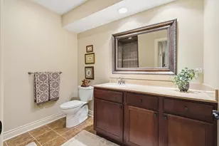 26 Chippiannock Pl, Rock Island, IL 61201 - Photo 33