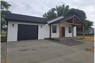 1005 Augusta Road, Carthage, IL 62321 - Photo 3