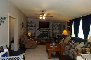 1117 Cannon Ln, Harrisburg, IL 62946 - Photo 5