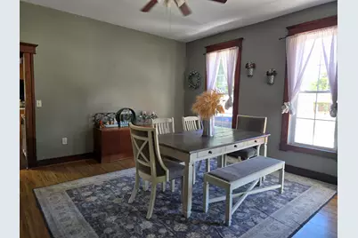 729 Locust Street, Carthage, IL 62321 - Photo 9