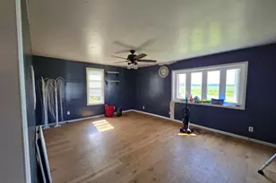 1920 E County Road 2900 Rd, Dallas City, IL 62330 - Photo 15