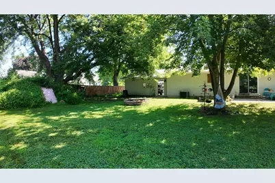 [Address not provided], Augusta, IL 62311 - Photo 19