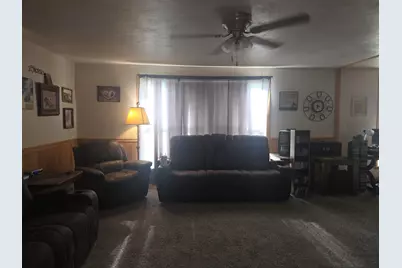 105 S Cedar Street S, Bowen, IL 62316 - Photo 11