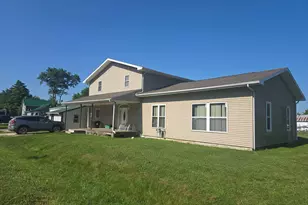105 S Cedar Street S, Bowen, IL 62316 - Photo 29