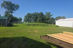 105 S Cedar Street S, Bowen, IL 62316 - Photo 39