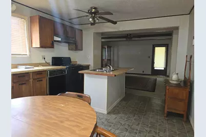 57 W Main Street, Carthage, IL 62321 - Photo 3