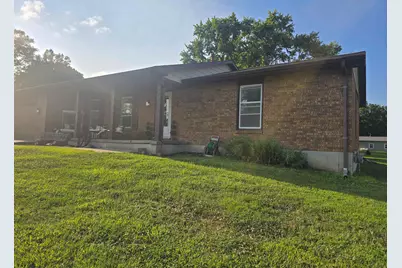 705 E Main Street, Augusta, IL 62311 - Photo 31