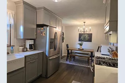 705 E Main Street, Augusta, IL 62311 - Photo 7