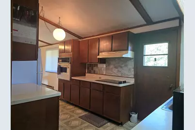 319 Rogers Road, Carthage, IL 62321 - Photo 9