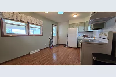 1561 Elm Street, Hamilton, IL 62341 - Photo 3