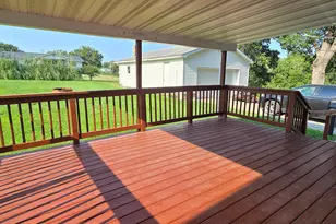 1561 Elm St, Hamilton, IL 62341 - Photo 15