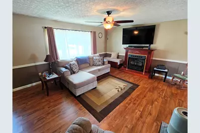 346 Woodland Drive, Salem, IL 62881 - Photo 7