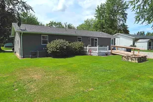 346 Woodland Dr, Salem, IL 62881 - Photo 33