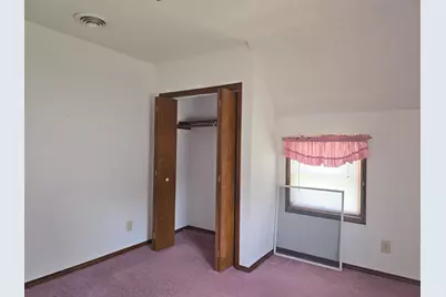 237 W Locust Street, Carthage, IL 62321 - Photo 17