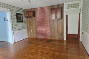 2146 E US Hyw 136 Hwy, Carthage, IL 62321 - Photo 9