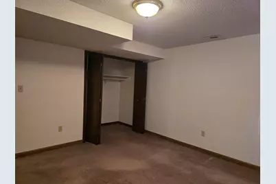 700 N Haven Drive, Carthage, IL 62321 - Photo 23