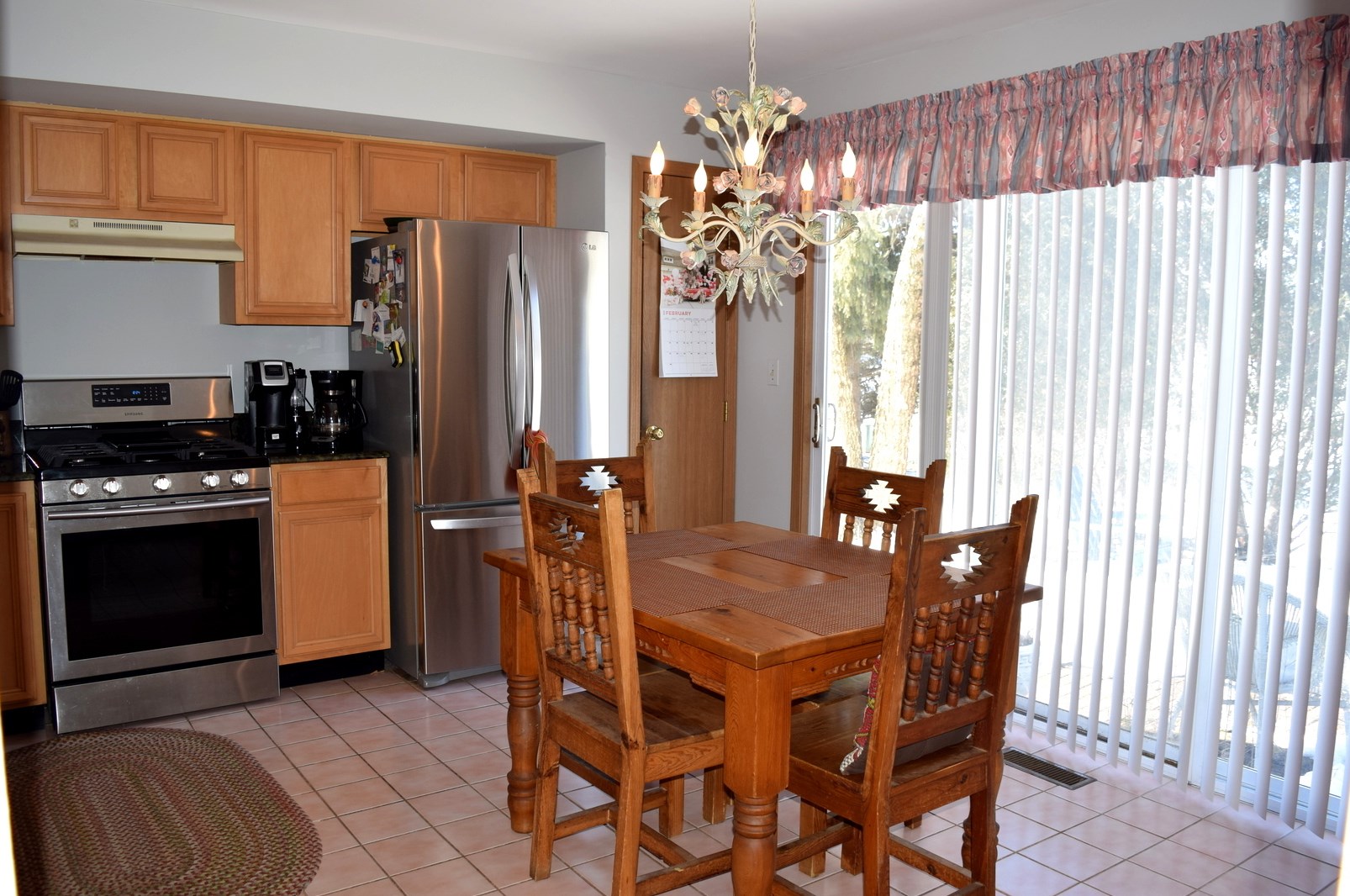 2445 Pebblewood Ct, Aurora IL  60506-6415 exterior