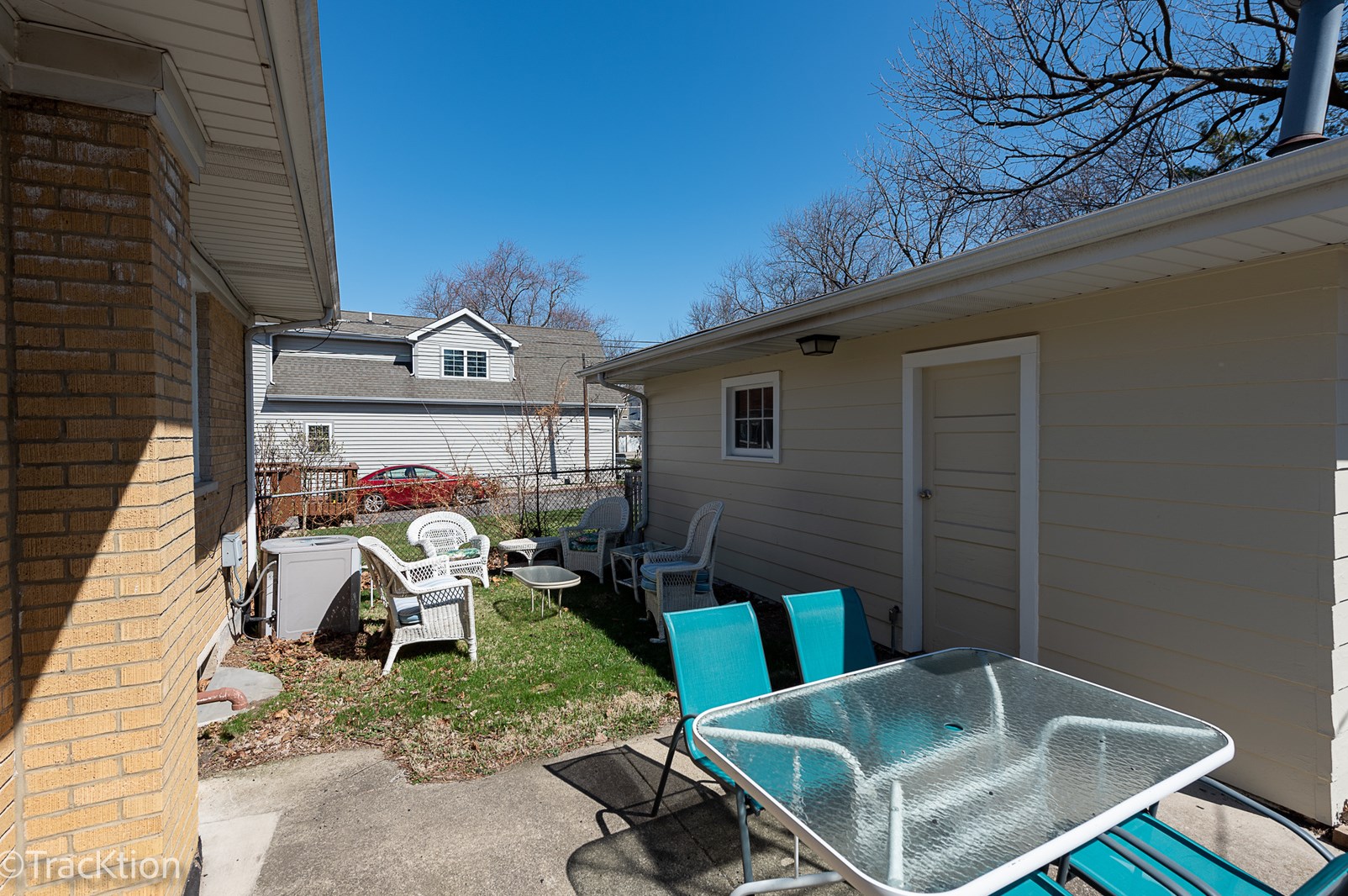 4509 Pershing Ave, Downers Grove IL  60515-2658 exterior