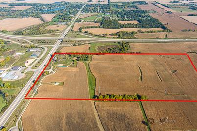1203 Il Rte 26 N Avenue W, Freeport, IL 61032 - Photo 1