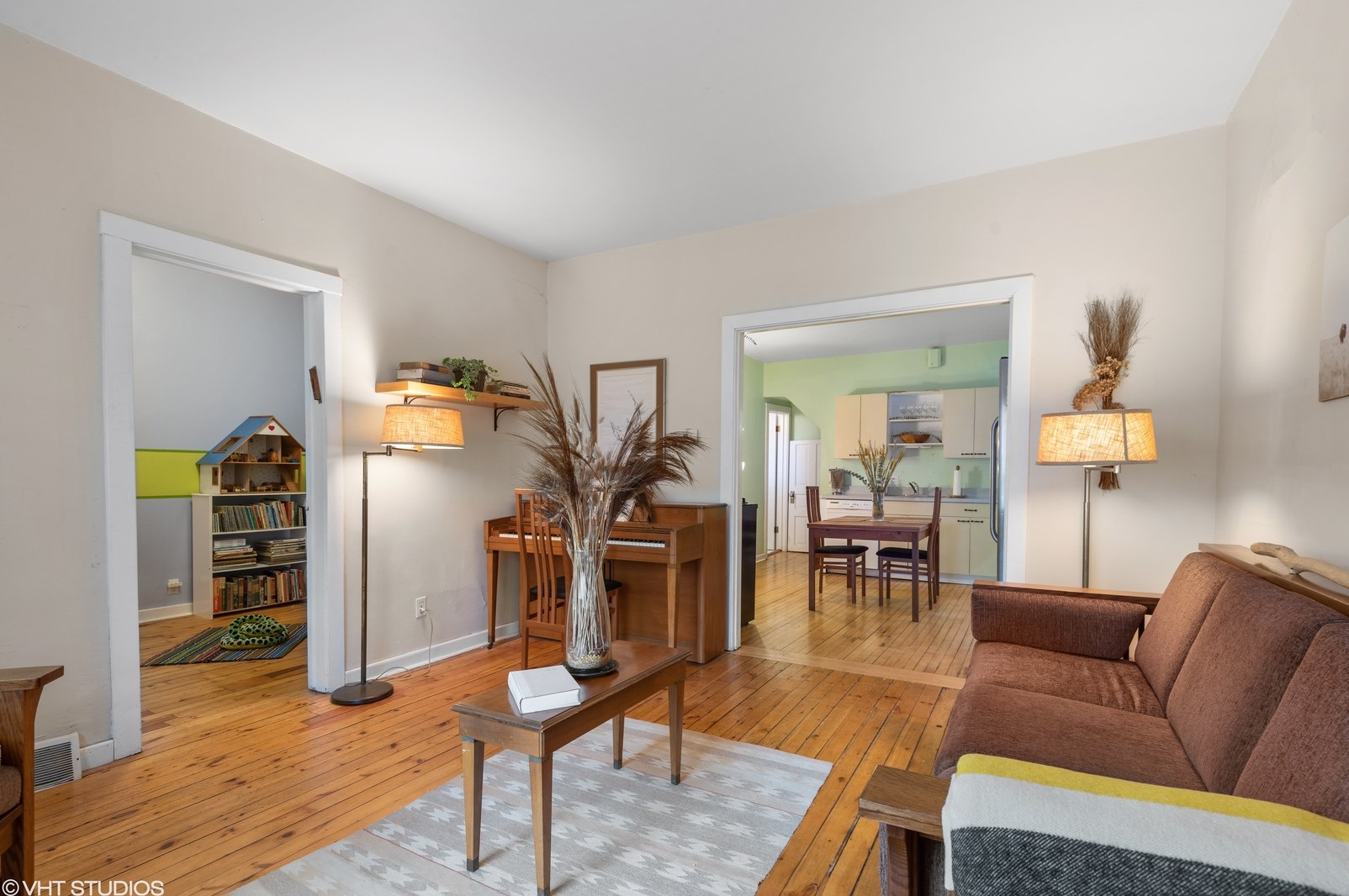 1030 Ashland Ave, Evanston IL  60202-1139 exterior