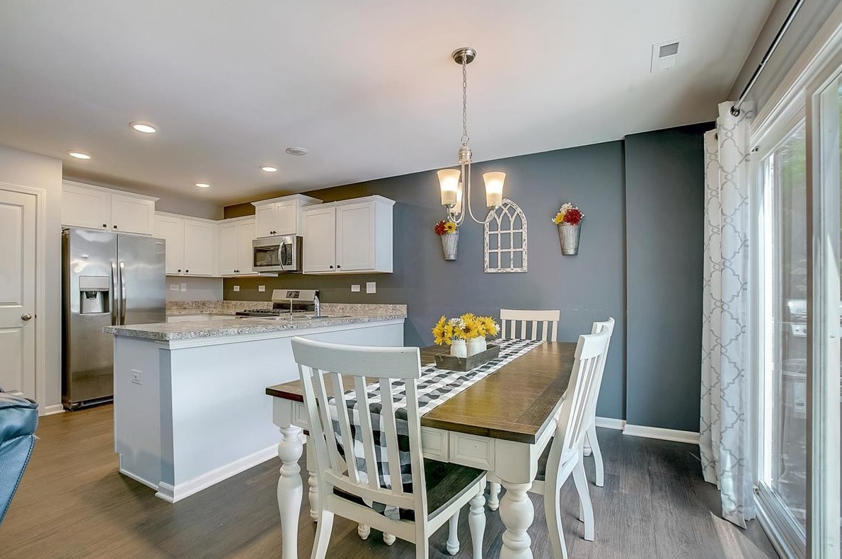1165 Lake Dr, Trout Valley IL  60013-1612 exterior